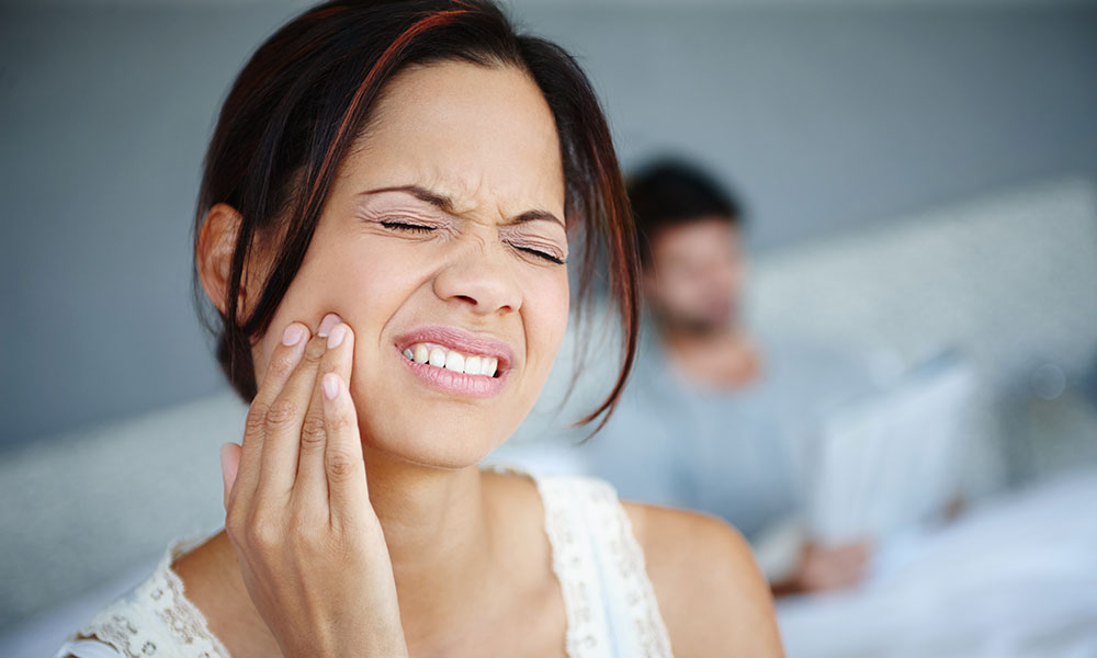 Common Symptoms Reported By Vivitrol Patients are Reduced appetite,Joint pain and Toothaches