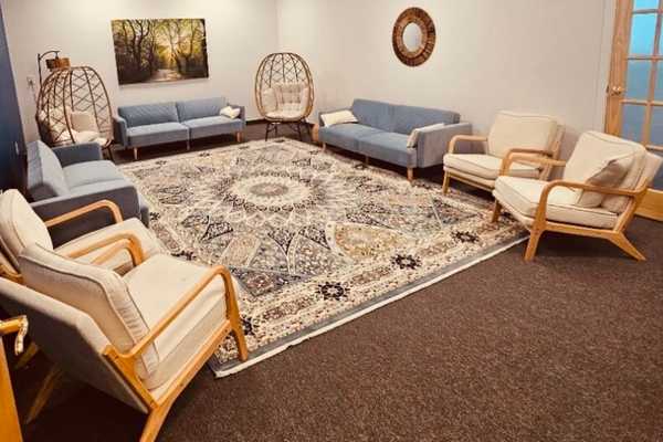 New Wave Recovery Center is an outpatient addiction treatment facility